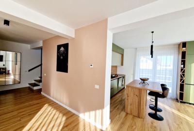 Casă cu 4 camere cu Teren 200 Mp în Central - 2