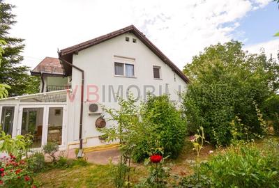 Casă cu 7 camere cu Teren 412 Mp în Berceni