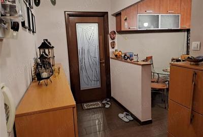 Vanzare Apartament 3 Camere Semidecomandat Luica-Stupilor - 4