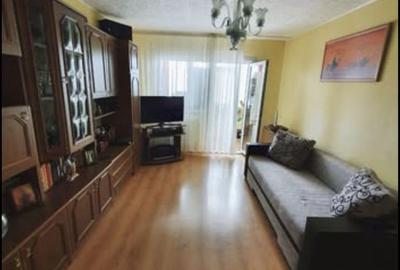 Apartament cu 3 camere decomandat în Milcov - 6