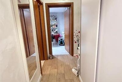 Vanzare 3 camere decomandat - 2 gr sanitare - Drumul Taberei - Metrou Raul Doamn - 14