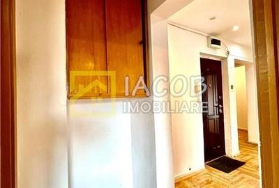 Apartament 3 CD, str. Frasinului, etaj 3, zona Piata Sud Bacau - 11