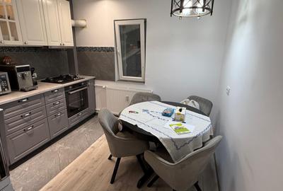 Vanzare apartament 4 camere Morarilor Costin Georgian - 2