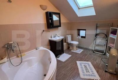 Casă cu 5 camere cu Teren 1000 Mp în Central - 9