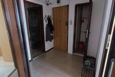 Apartament cu 2 camere decomandat în Tineretului - 4