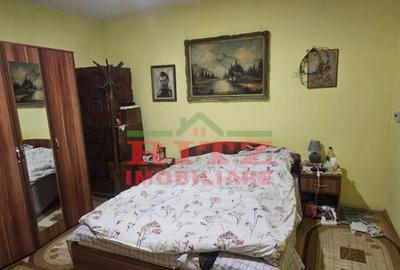 Casă cu 4 camere cu Teren 977 Mp în Caracal - 4