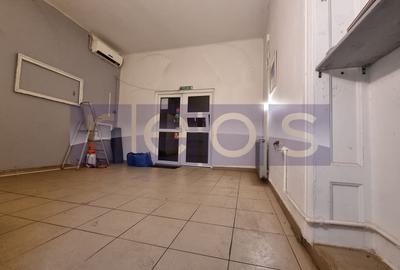 Casă cu 9 camere cu Teren 260 Mp în Unirii - 38