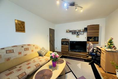 Apartament 3 camere, semidecomandat, 53mp utili, zona Girocului - 1