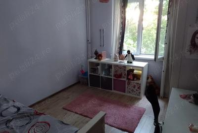 Apartament 3 camere de inchiriat fara agentie - 1