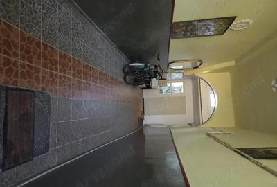Casă cu 3 camere cu Canalizare în Central - 7