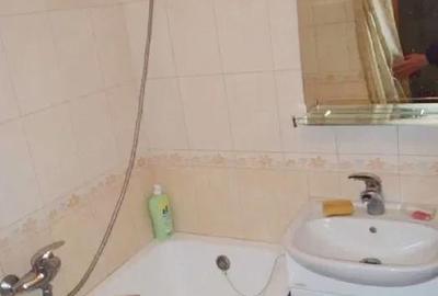 Garsonieră decomandată în Berceni