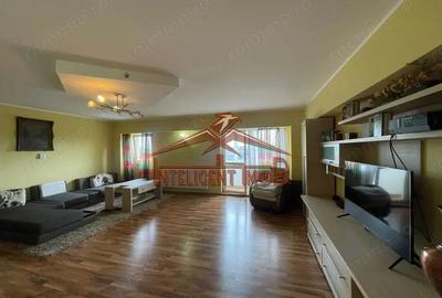 Apartament Spa?ios 120mp, cu 4 Camere, 2 Bai ?i 3 Balcoane in Fagara?