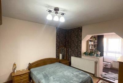 Apartament de 3 camere, 75 mp, zona Vivo cu garaj la subsol - 3