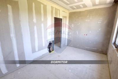 Casă individuală cu 5 camere cu Teren 900 Mp în Mocira - 12