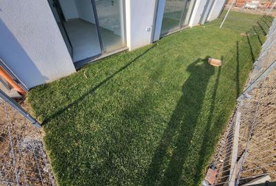 COMISION%. BLOC NOU in ORAS. Gradina proprie - 2