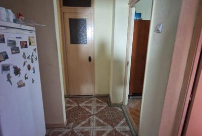 Apartament cu 3 camere, decomandat, etajul 5/9, zona Pacurari - 5