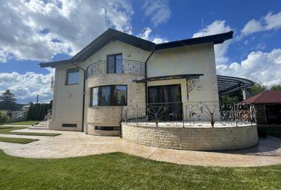 Cornu de Jos Doua case moderne, crama la subsol, prosumato - 2