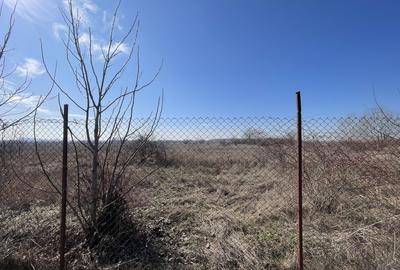 GIULESTI | Teren intravilan PUZ V3a2 3 loturi: 5500 + 1800 + 1800 - 5