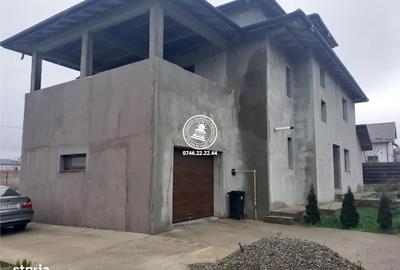 Casă cu 4 camere în Breazu - 20