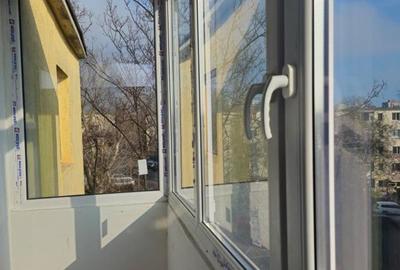 Apartament cu 3 camere semidecomandat în Central - 2