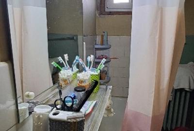 Apartament cu 3 camere semidecomandat în Baba Novac