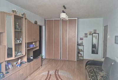 Vand apartament 2 camere - 7