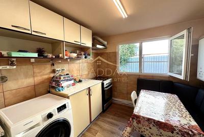 Casă individuală cu 2 camere cu Canalizare în Bd. Laminorului - 12