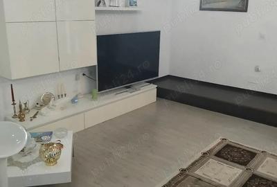 Casă cu Teren 1989 Mp în Ciritei - 2