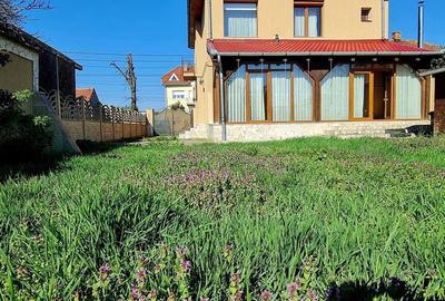 Casă cu 5 camere cu Teren 468 Mp în Iosia - 9