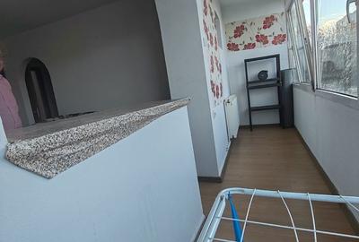 Apartament cu 2 camere semidecomandat în Trivale - 4