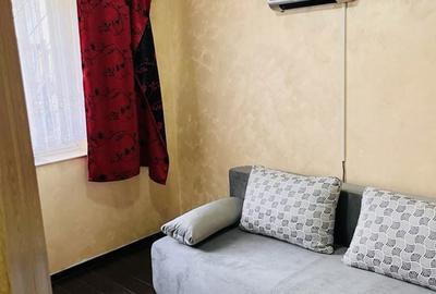 Garsonieră decomandată în Steaua - 2