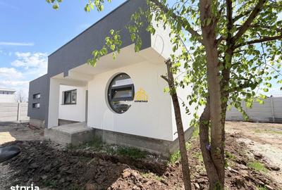 Casă cu 4 camere cu Teren 450 Mp în Central