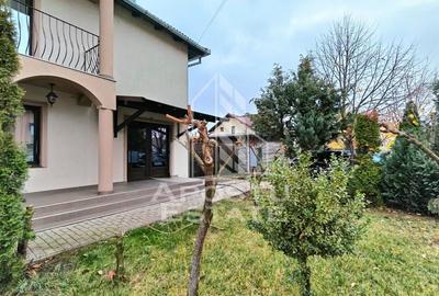 Casa individuala si restaurant cu predare la cheie, Sag, COMISION 0 - 3