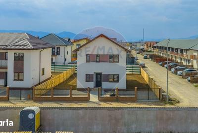 Casă cu 4 camere cu Teren 397 Mp în Hărmanului - 17