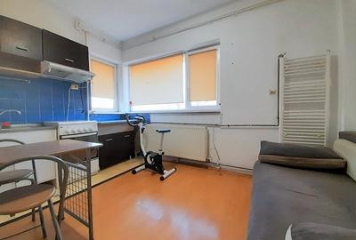 Garsonieră semidecomandată în Unirii