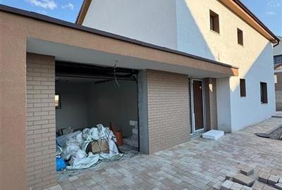 Casă individuală cu 4 camere cu Canalizare în Chinteni - 12