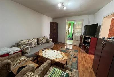 Casă individuală cu 4 camere cu Teren 2935 Mp în Belinț - 2