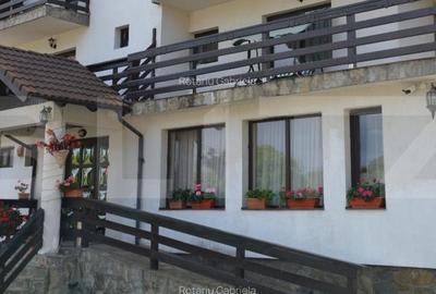 Casă individuală cu 10 camere cu Teren 1472 Mp în Bran - 1
