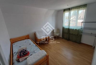 Casa 5 camere, D+P+1,  Zona Nord - 2