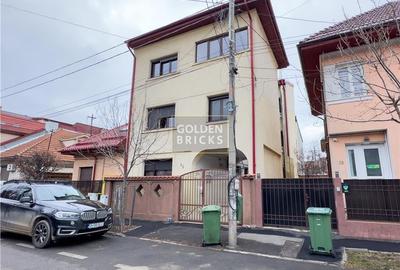Piata Domenii | Vila individuala | 7 Camere| Renovata