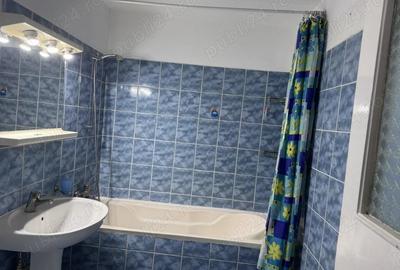 Apartament cu 3 camere decomandat în Seleuș - 4