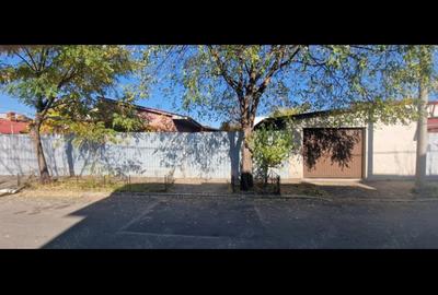 CASĂ DE VÂNZARE CU 4 CAMERE IN ZONA BUCUREȘTI-NOI SEC.1 - 1