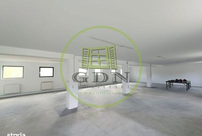 Spațiu comercial, de 180 mp, în Central - 7