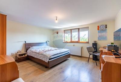 Casa spatioasa 5 camere Bucov - 17