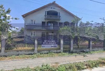 VANZARE VILA DIN BCA + TEREN 1.400 MP | STRADA PRINCIPALA | CRANGU, TELEORMAN