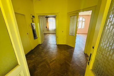 Casă cu 3 camere cu Teren 270 Mp în Central - 6