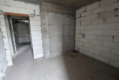 Garsonieră decomandată în Nicolina - 2