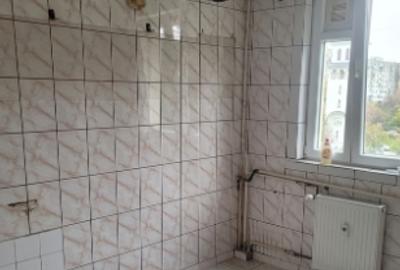 Brancoveanu,bl.reabilitat,DECOMANDAT,Stradal,Liber - 2