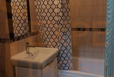 Garsonieră decomandată în Far - 11