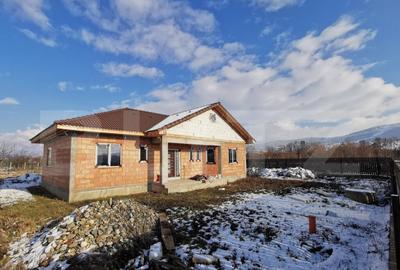 Casa la rosu 3 dormitoare, 145 mp, 750 mp teren, zona Unirea - 5